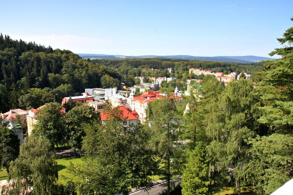 Esplanade Spa And Golf Resort Mariánské Lázně Exteriör bild